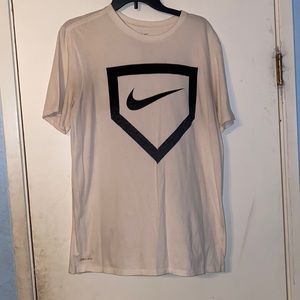Mens White Nike tee shirt